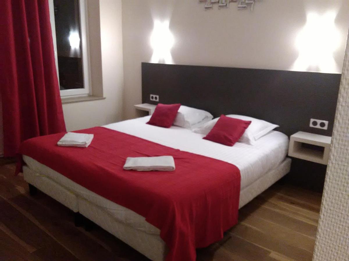 فندق Logis Le Provencal Euville المظهر الخارجي الصورة